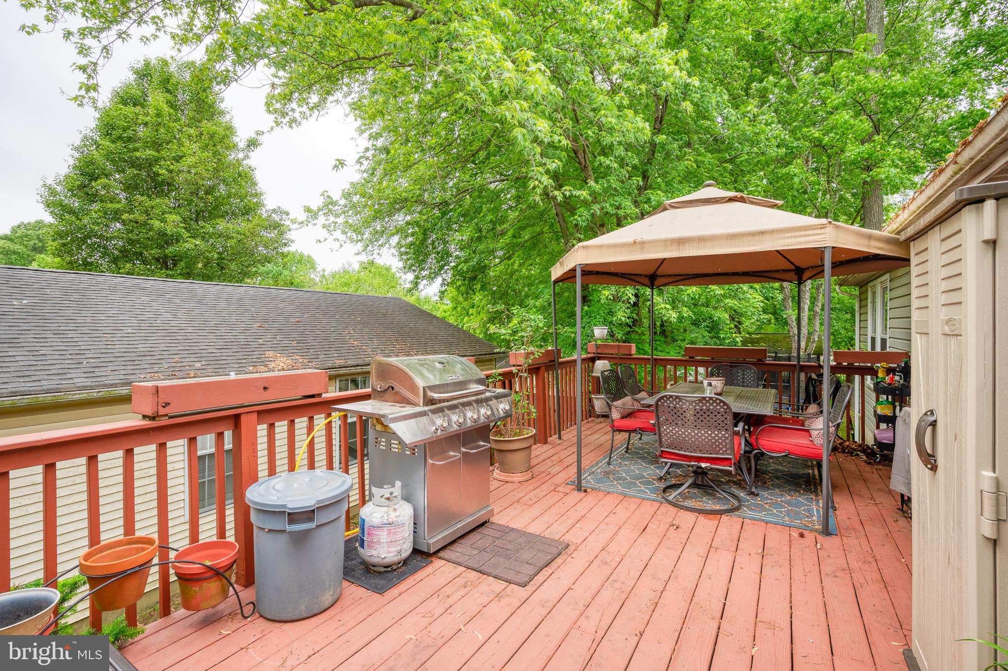 FOREST GREENS - Residential