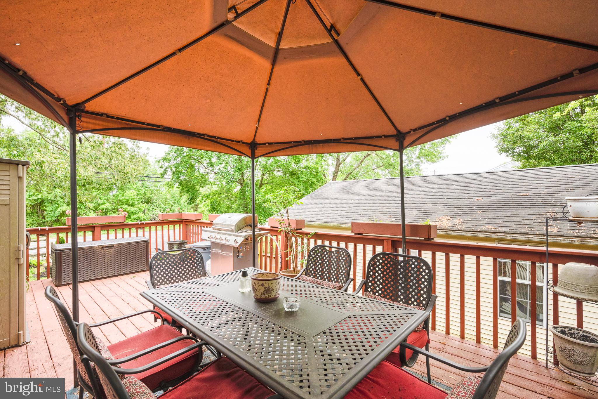 FOREST GREENS - Residential