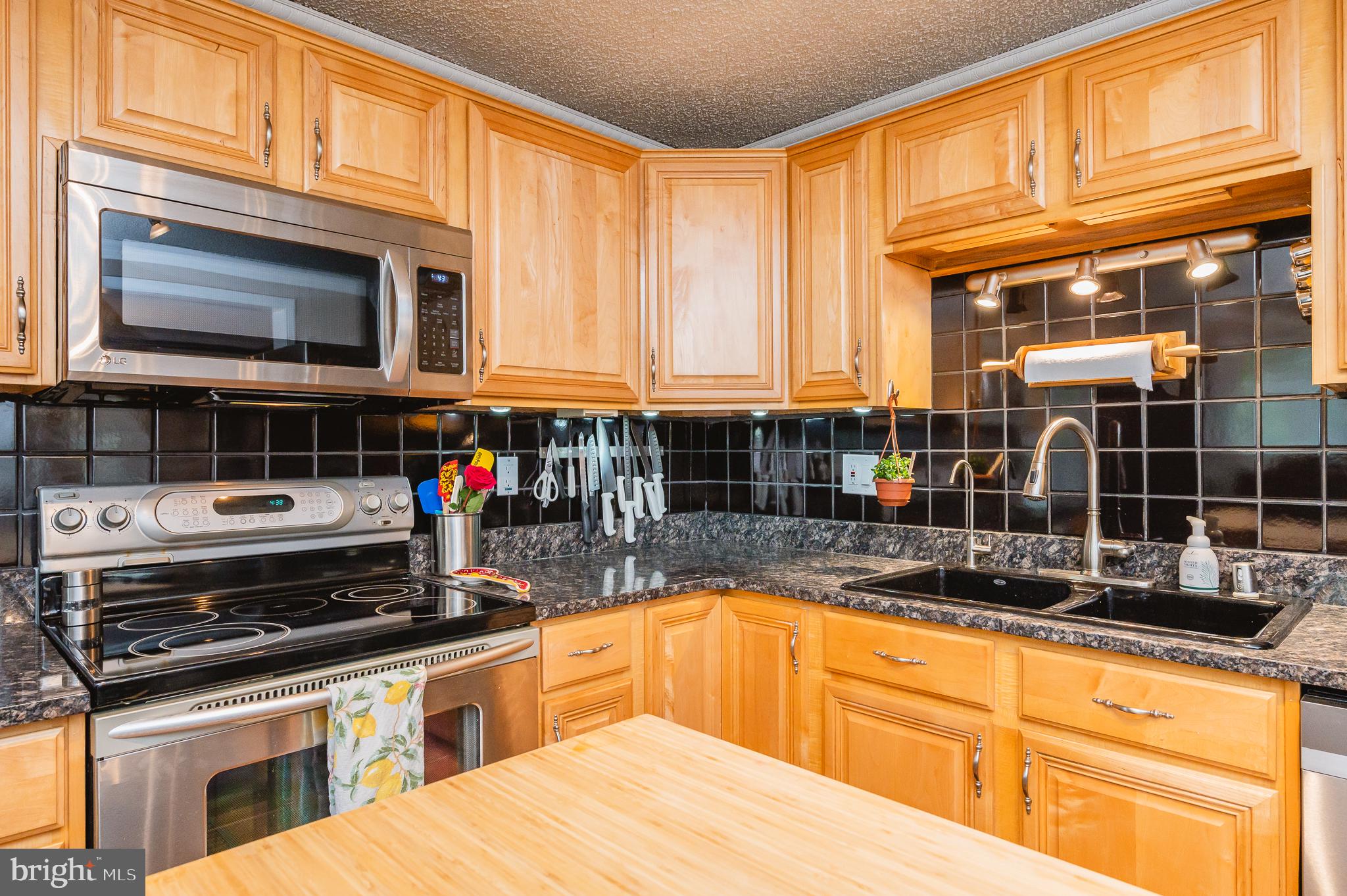 FOREST GREENS - Residential