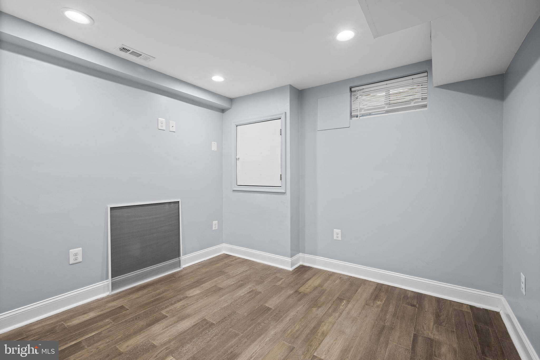 JOHNS HOPKINS - Residential