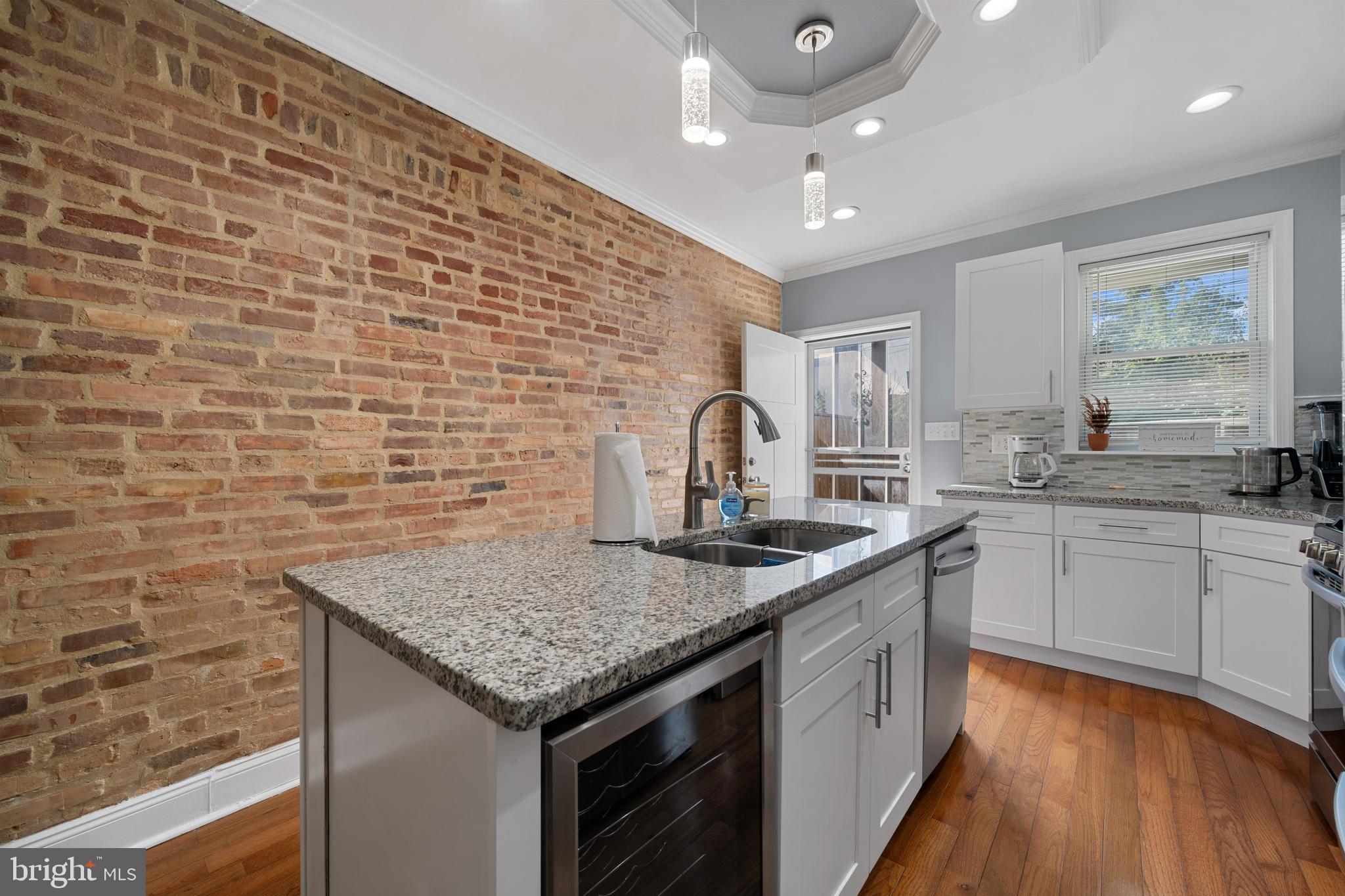 JOHNS HOPKINS - Residential