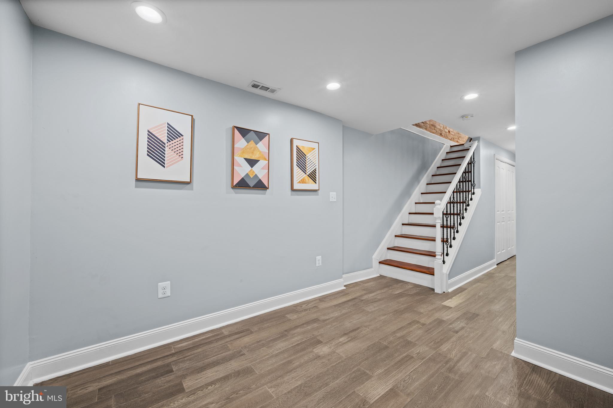 JOHNS HOPKINS - Residential