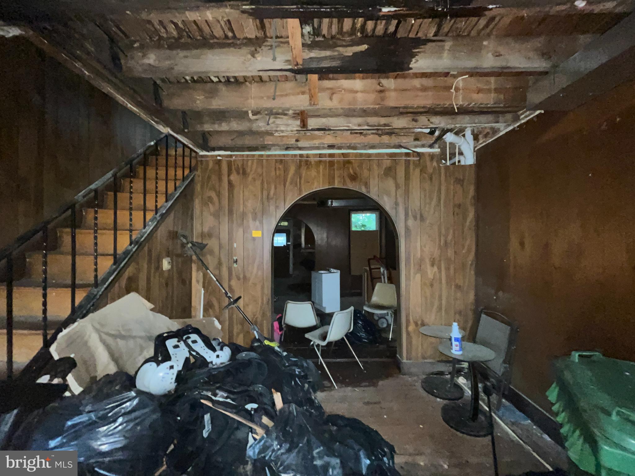 MILL HILL - Residential