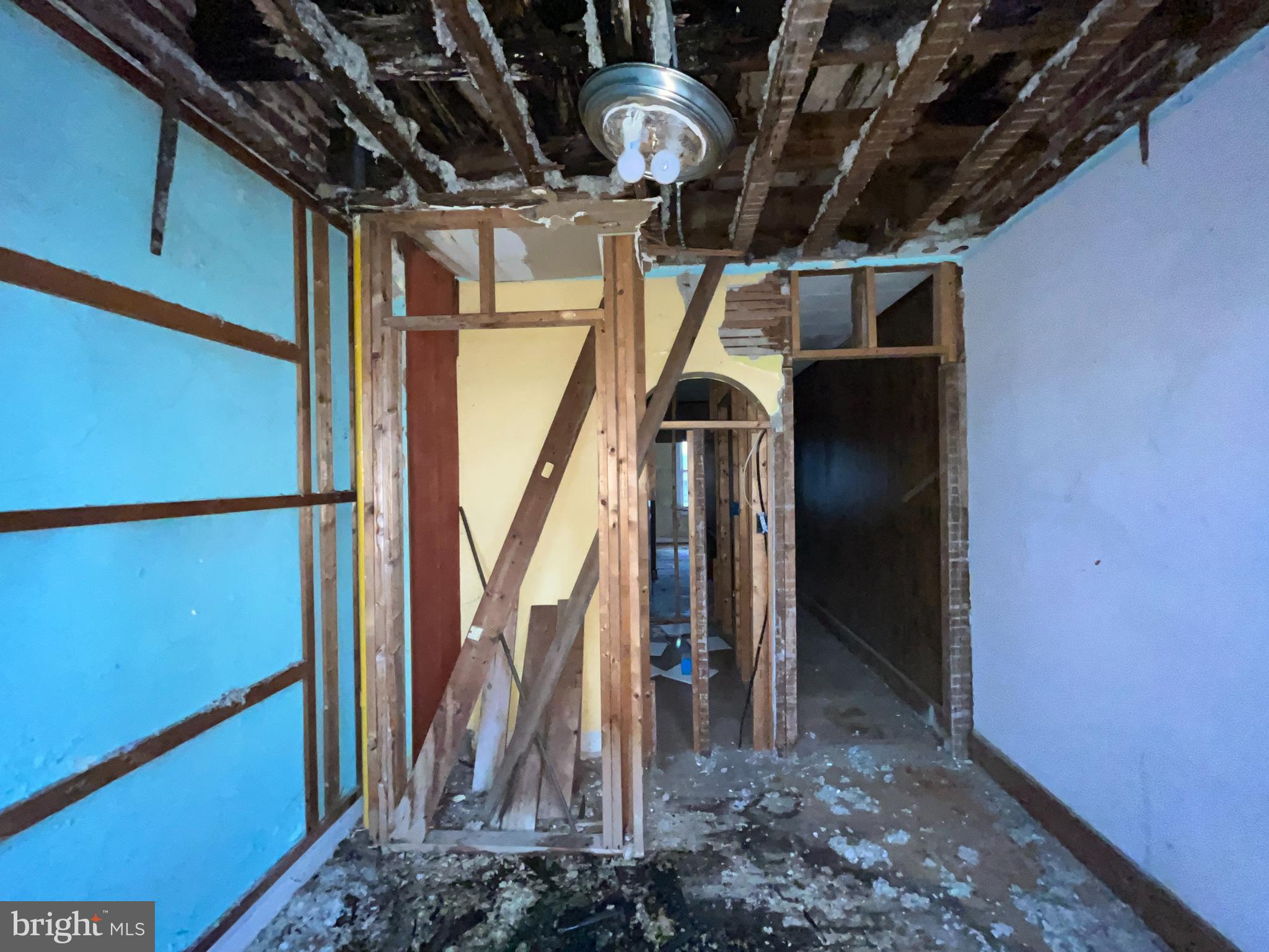 MILL HILL - Residential