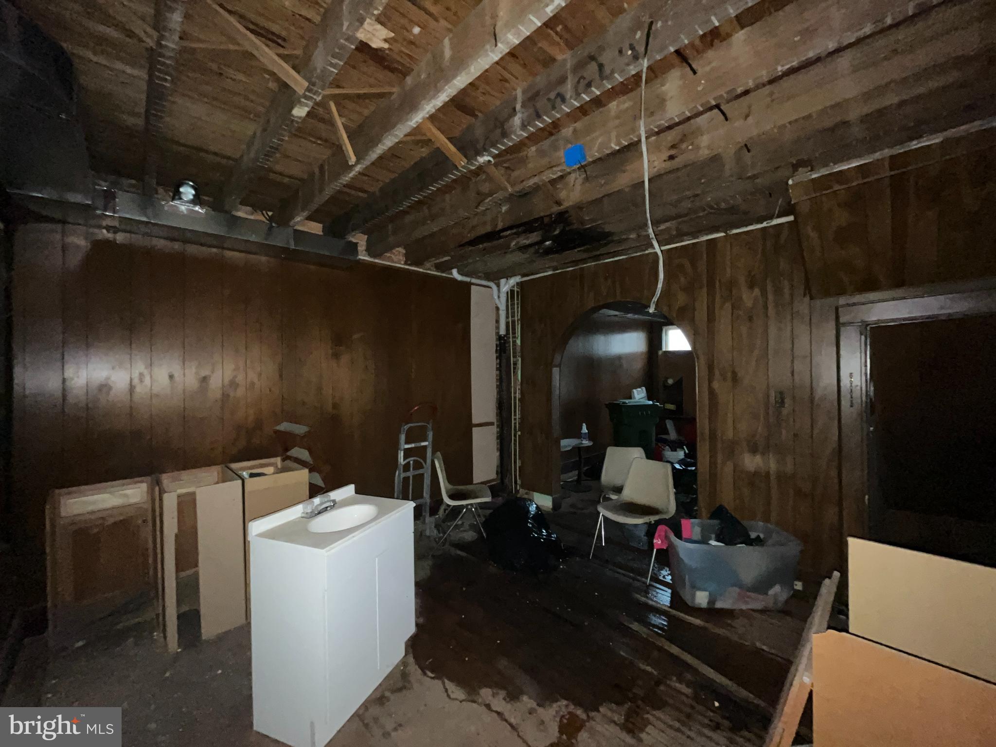 MILL HILL - Residential