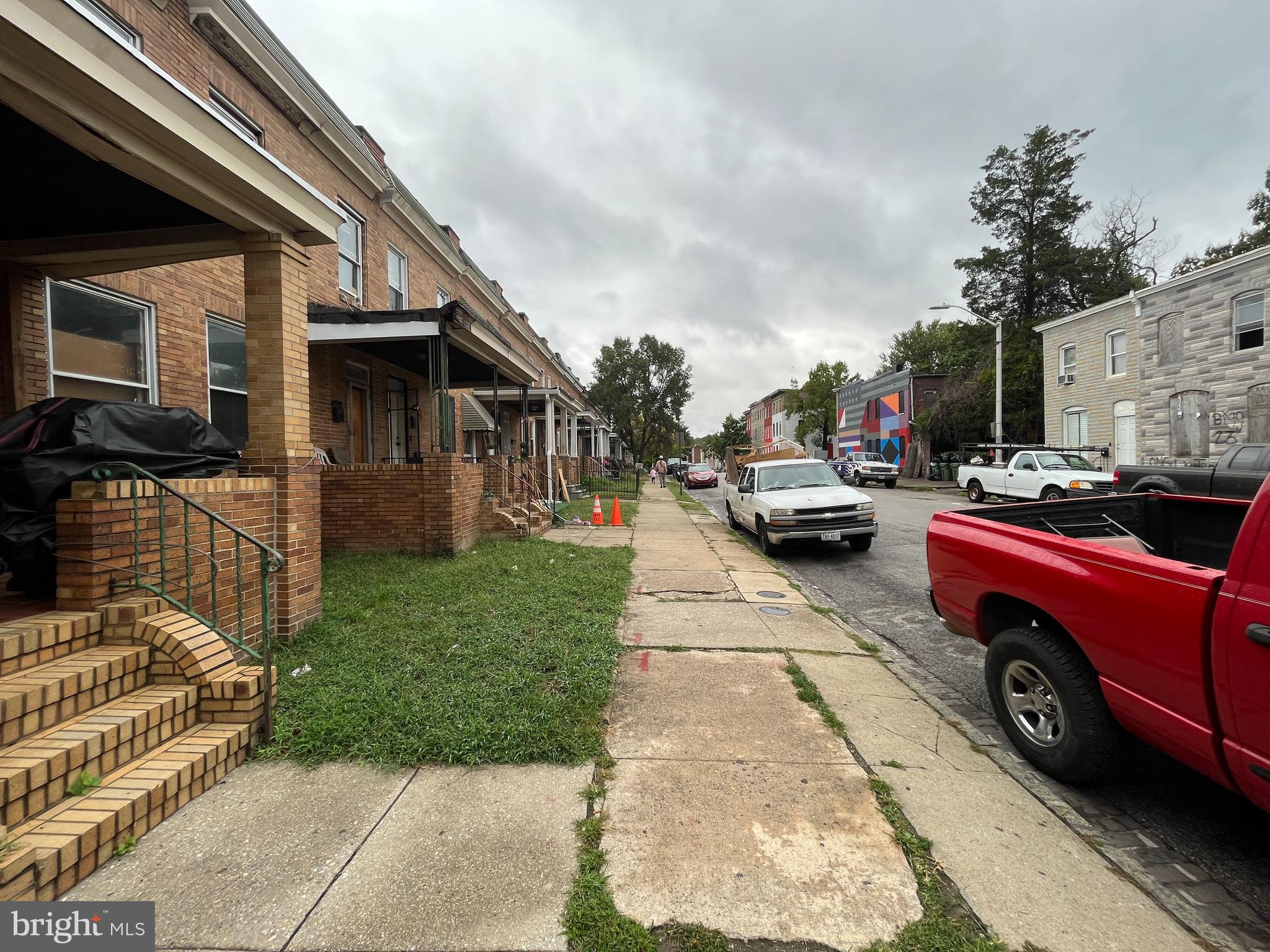 MILL HILL - Residential