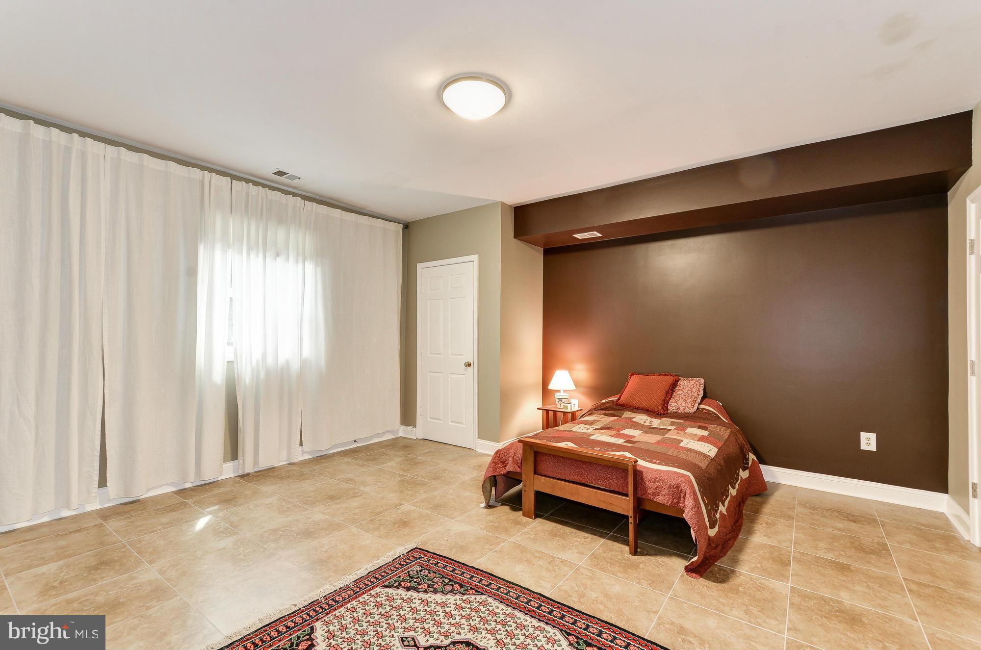 POTOMAC VIEW ESTATES - Residential