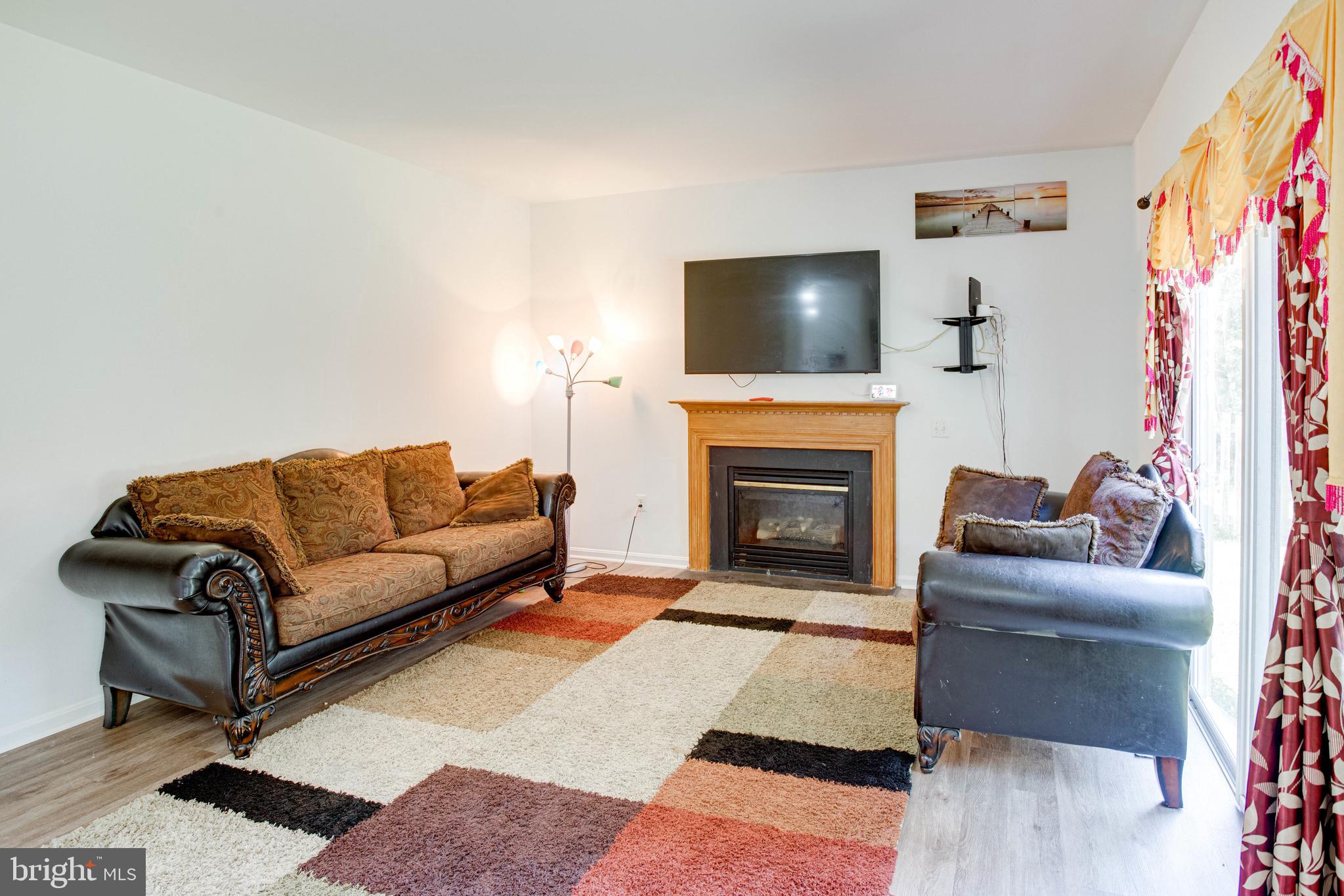 DALE CITY - Residential