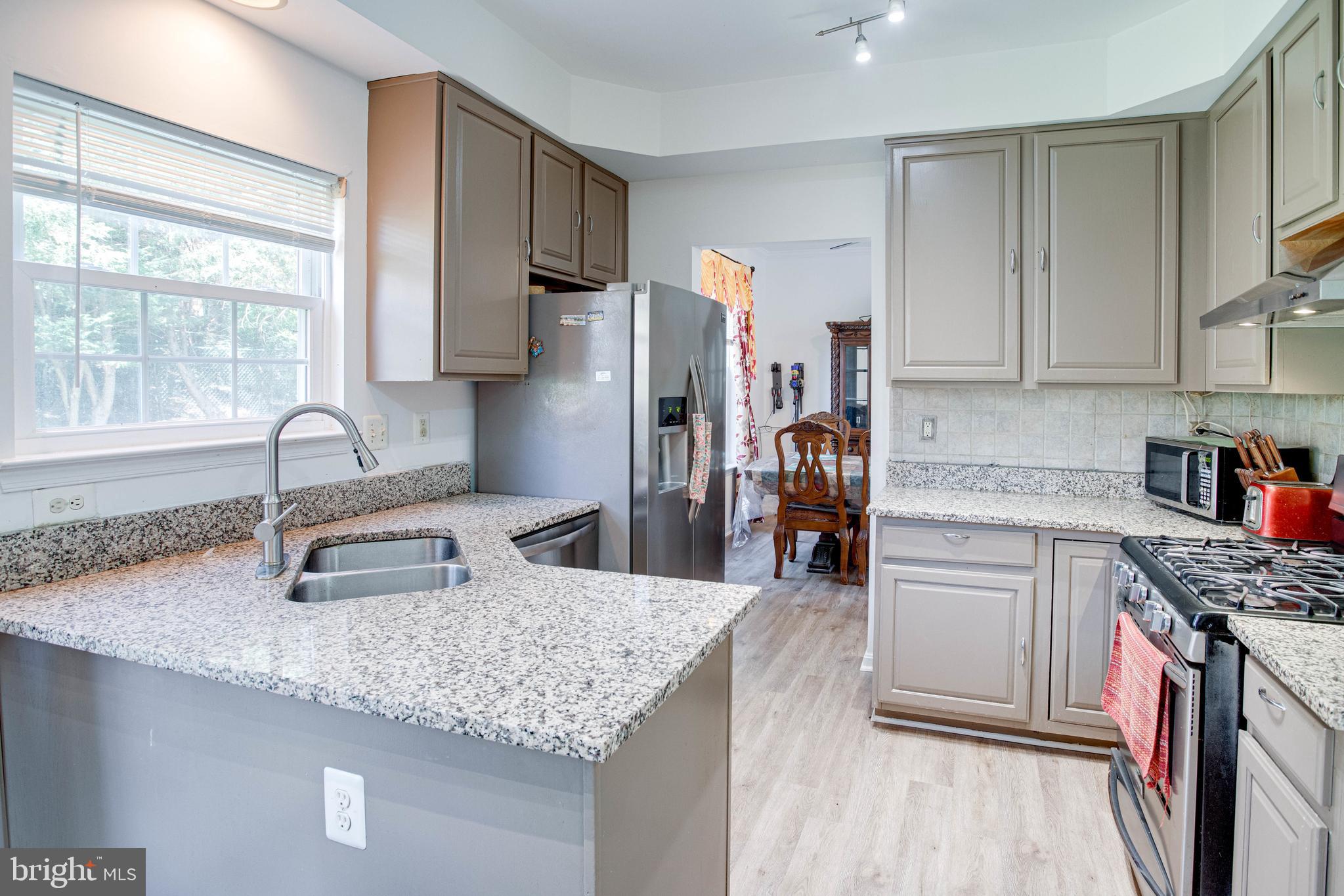 DALE CITY - Residential