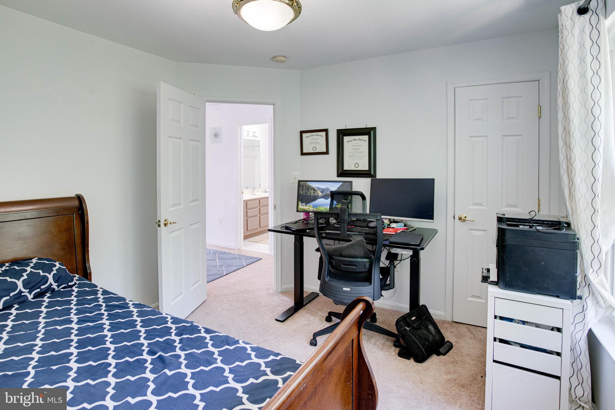 DALE CITY - Residential