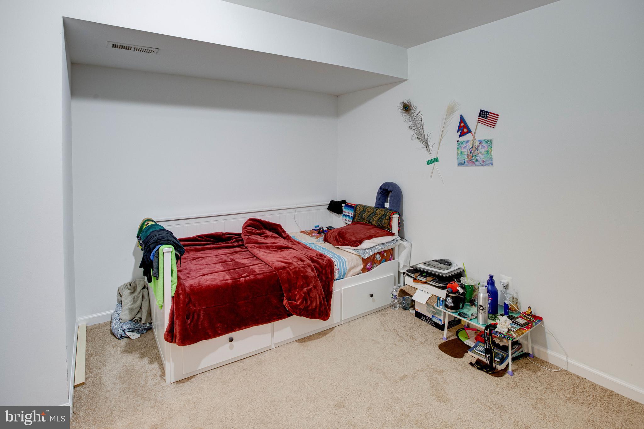 DALE CITY - Residential