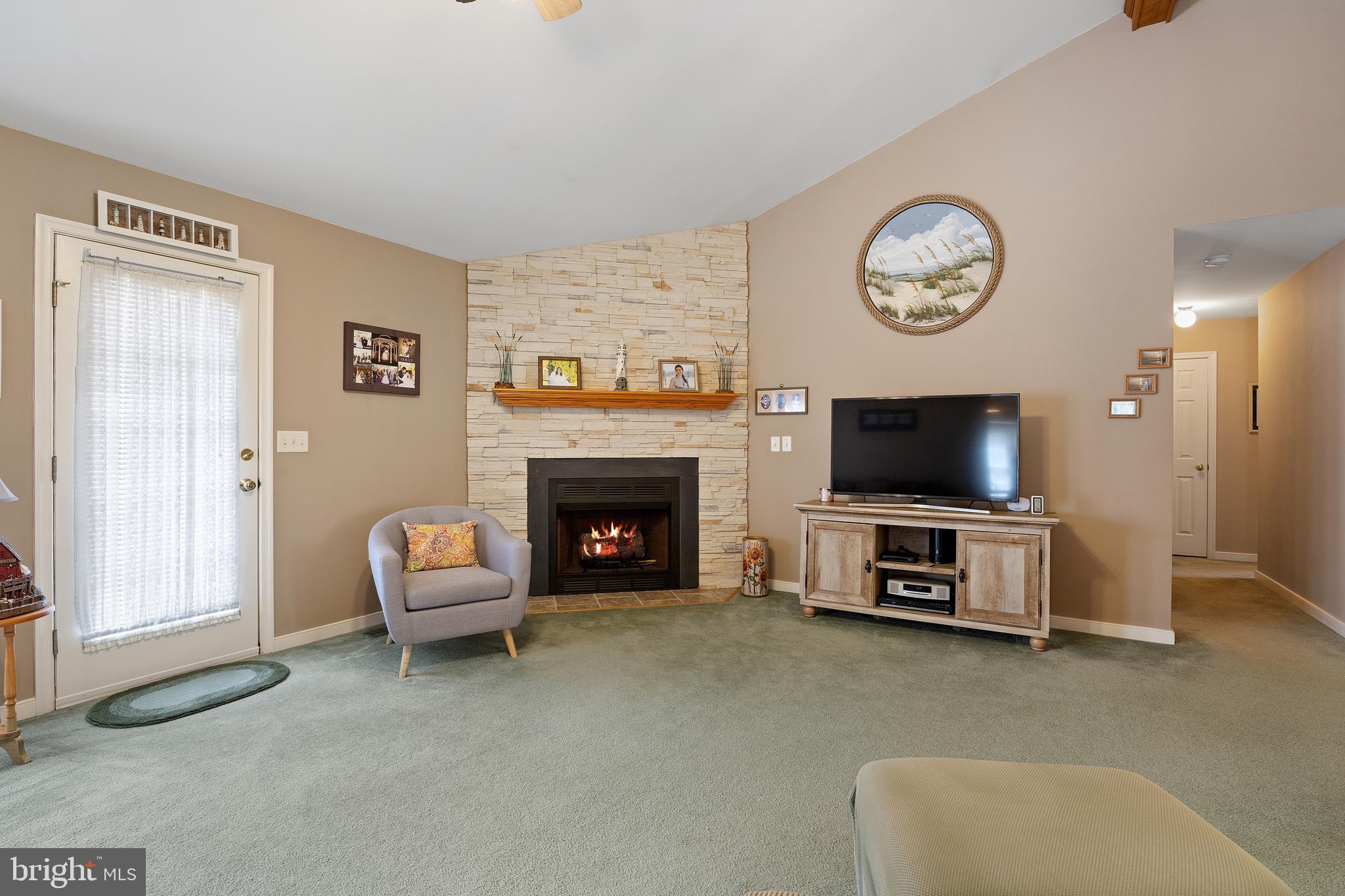 INDIAN KNOLLS - Residential