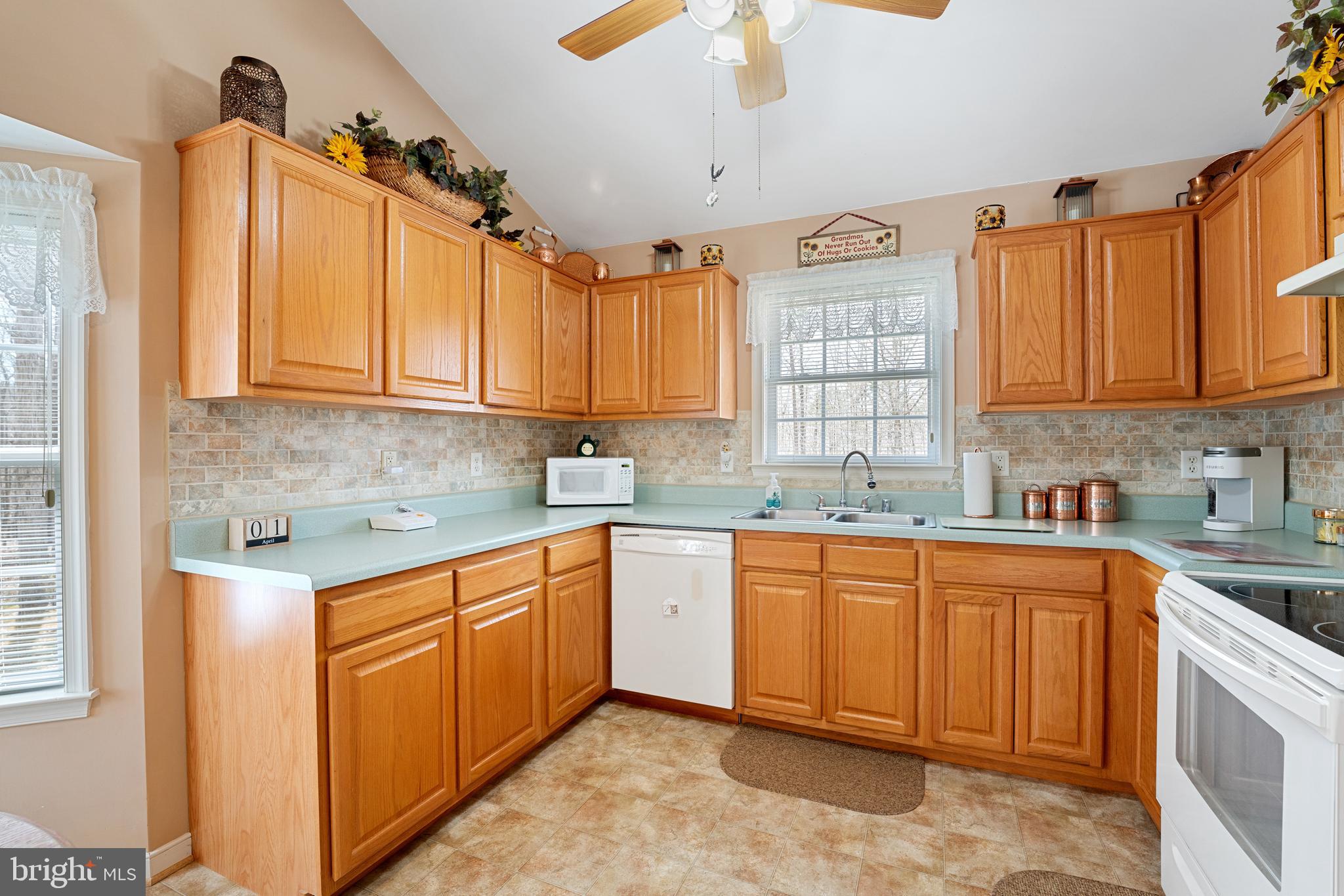 INDIAN KNOLLS - Residential