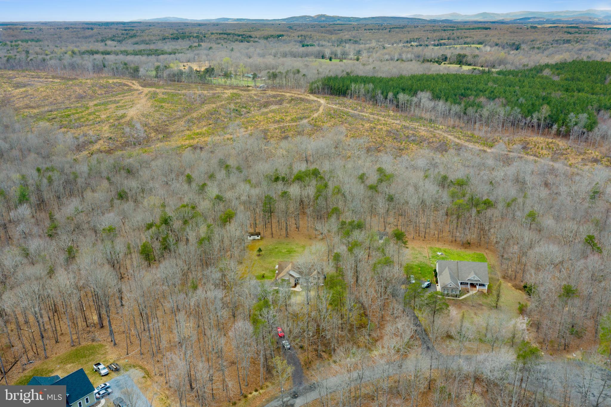 INDIAN KNOLLS - Residential