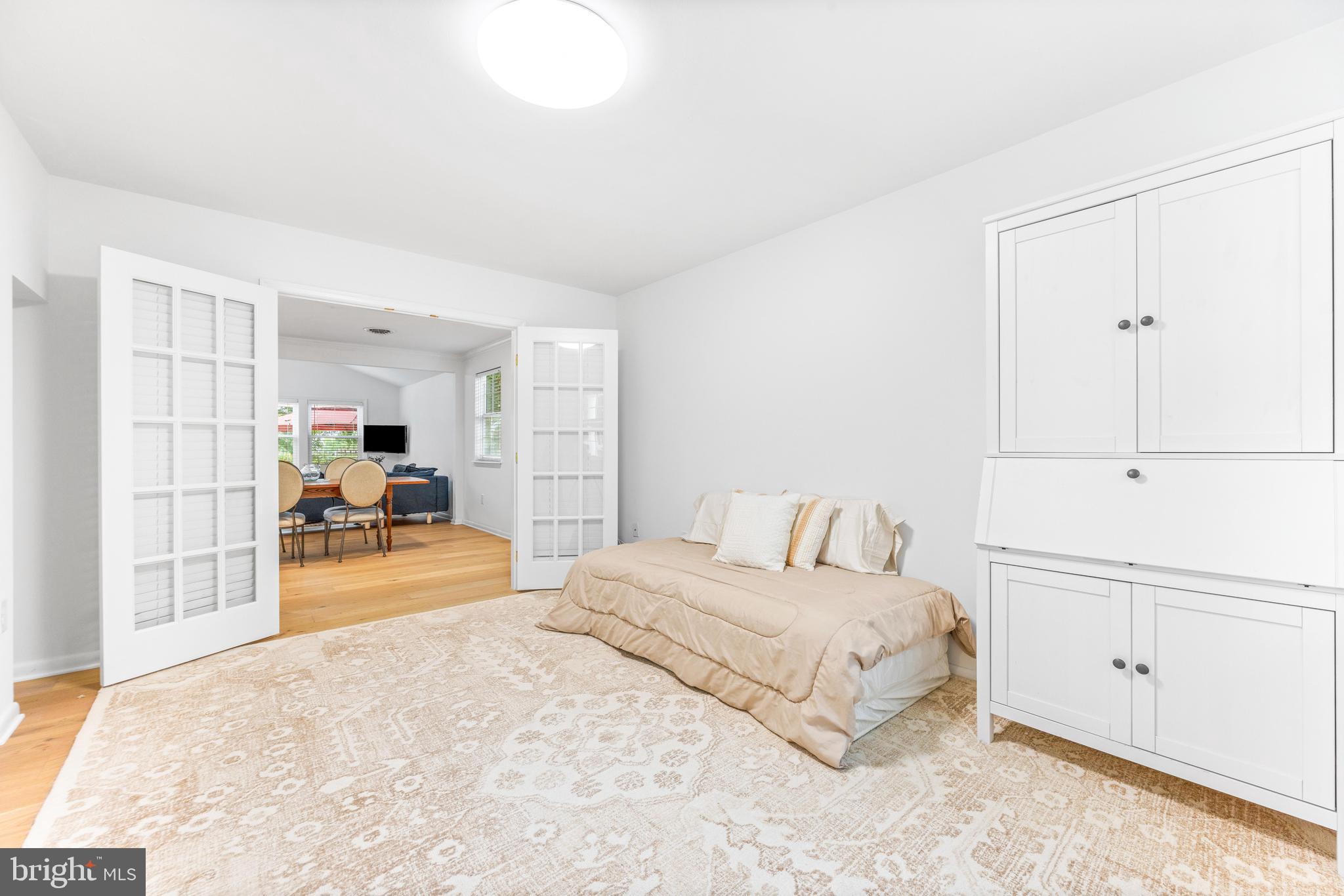 HILLSMERE ESTATES - Residential