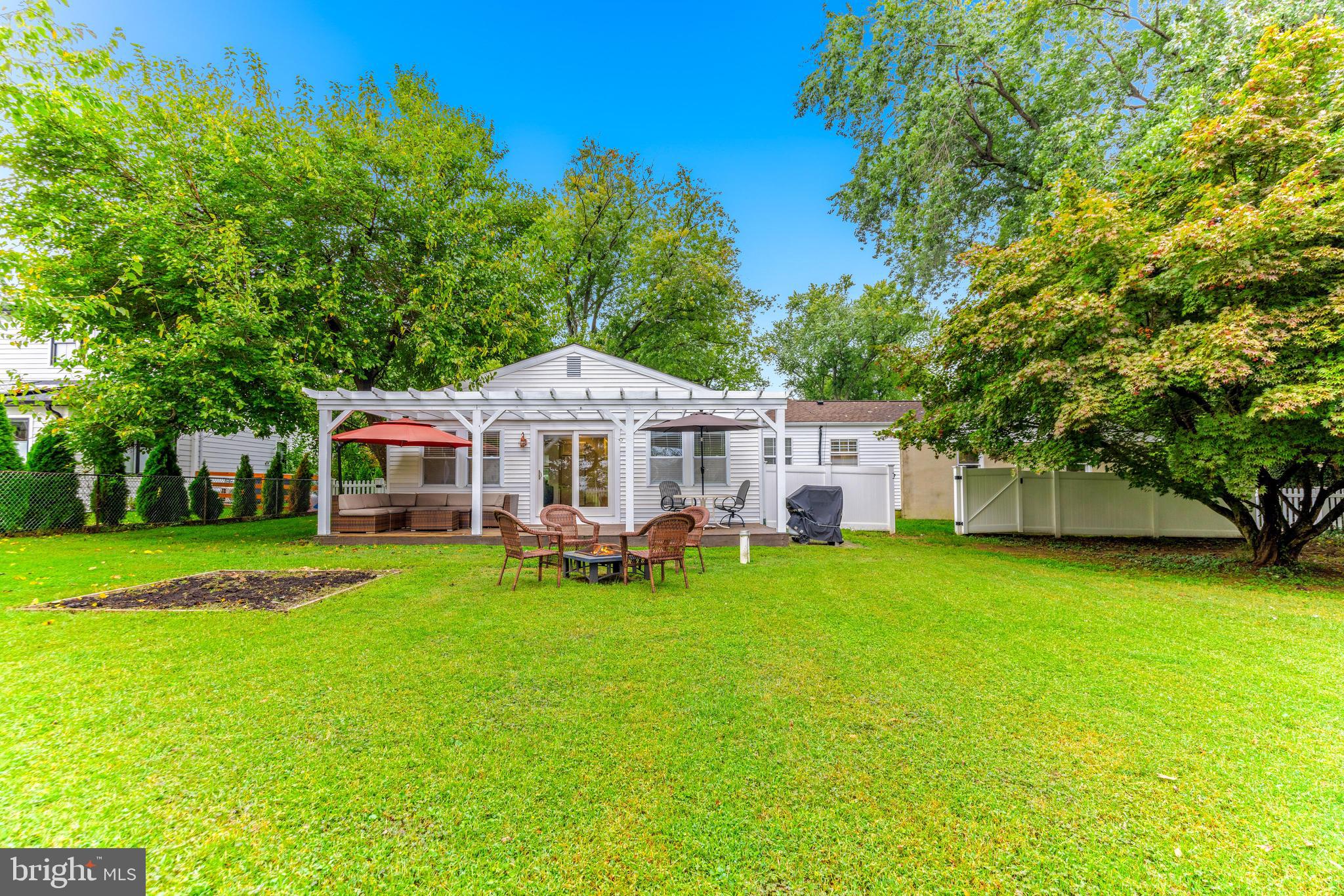 HILLSMERE ESTATES - Residential