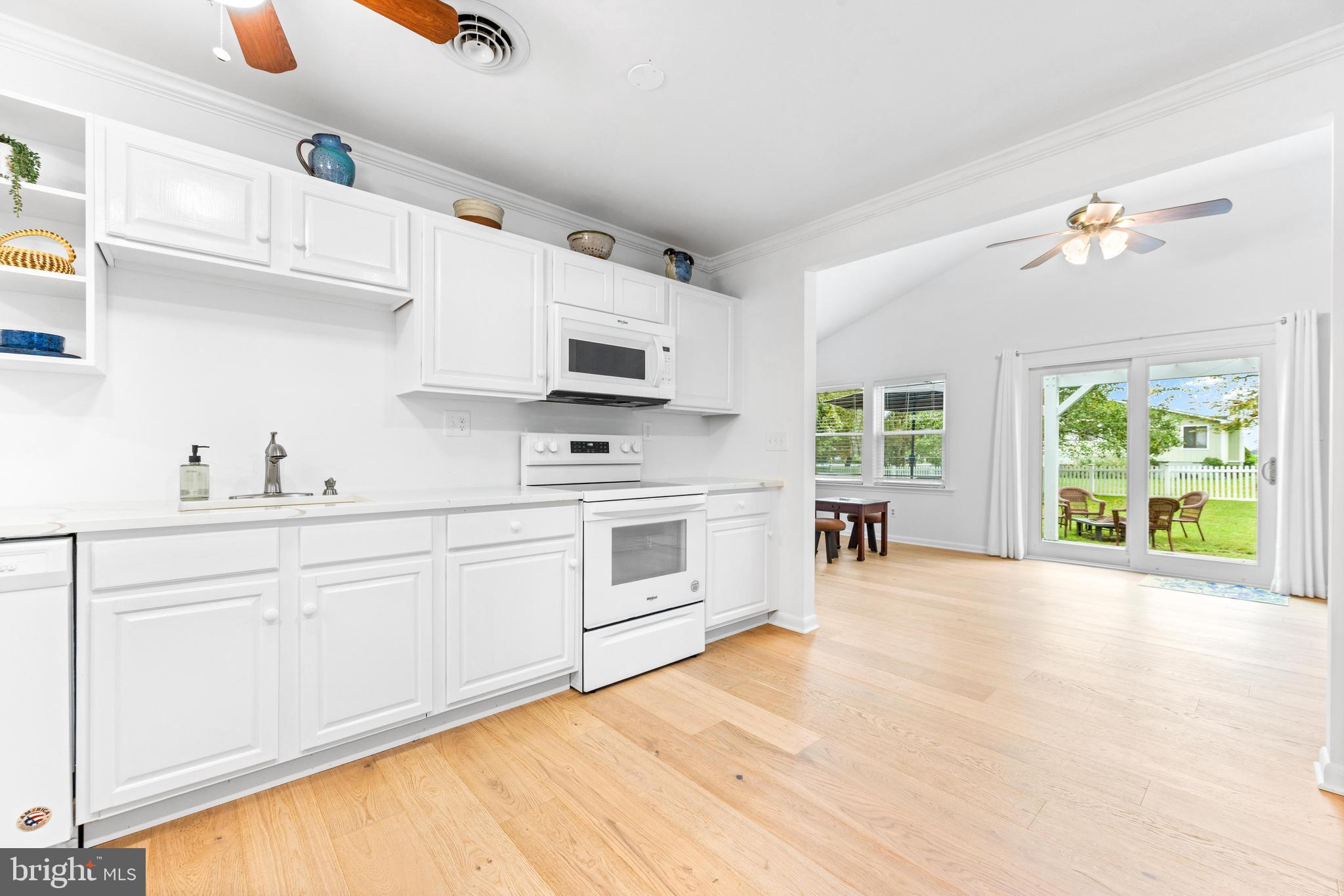 HILLSMERE ESTATES - Residential