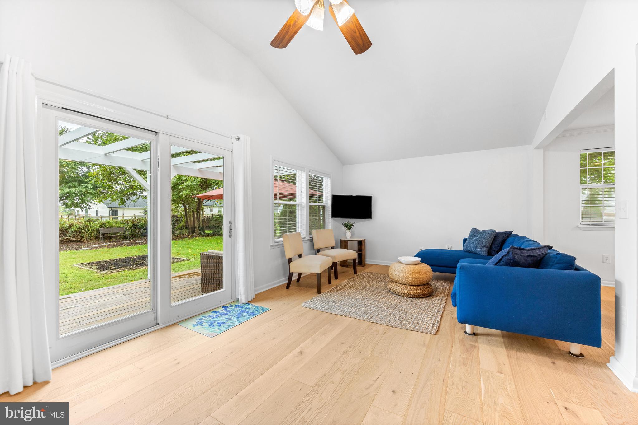 HILLSMERE ESTATES - Residential