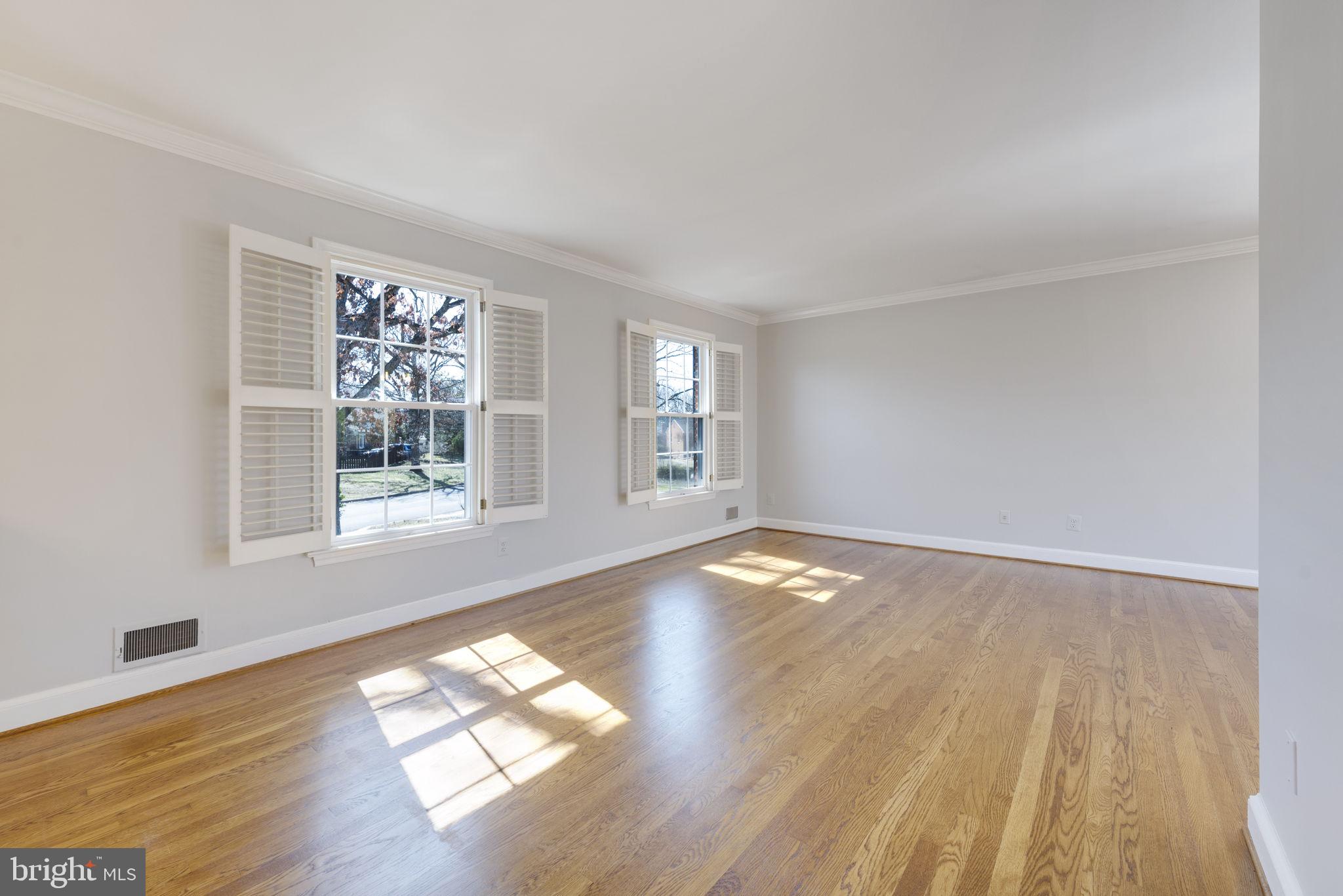 BUSH HILL WOODS - Residential