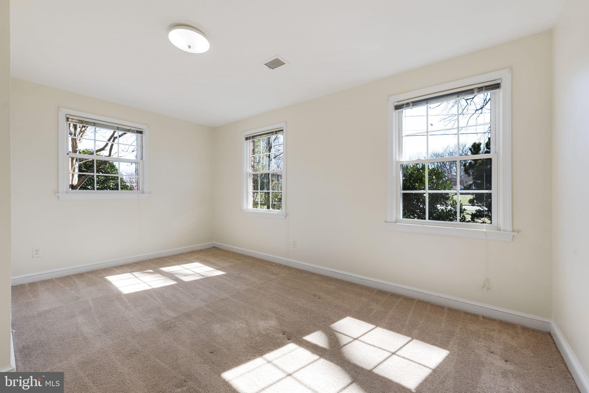 BUSH HILL WOODS - Residential