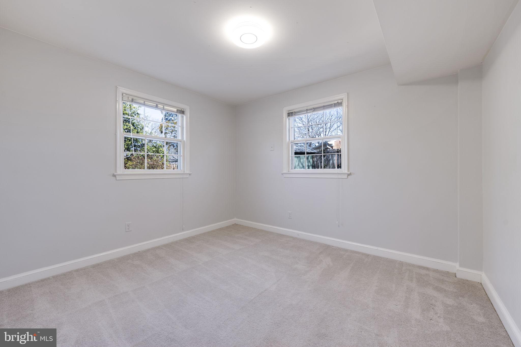 BUSH HILL WOODS - Residential