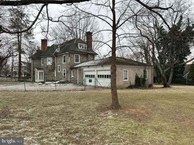 Bryn Mawr, Pennsylvania 19010, United States, 6 Bedrooms Bedrooms, ,5 BathroomsBathrooms,Residential,Contingent,22377