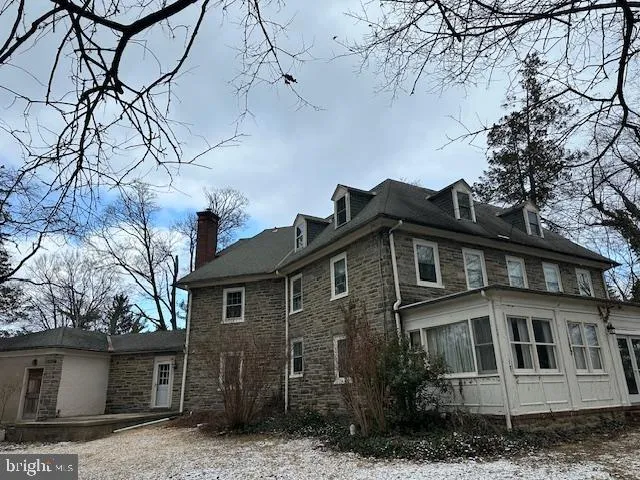 Bryn Mawr, Pennsylvania 19010, United States, 6 Bedrooms Bedrooms, ,5 BathroomsBathrooms,Residential,Contingent,22377