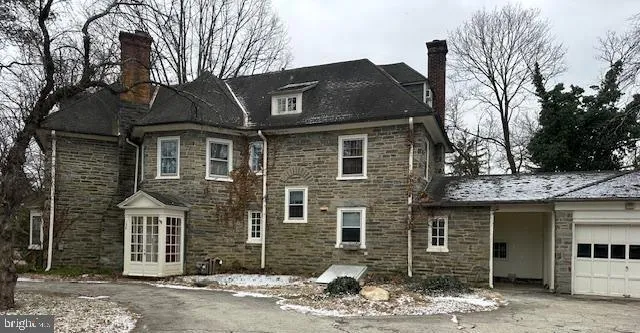Bryn Mawr, Pennsylvania 19010, United States, 6 Bedrooms Bedrooms, ,5 BathroomsBathrooms,Residential,Contingent,22377