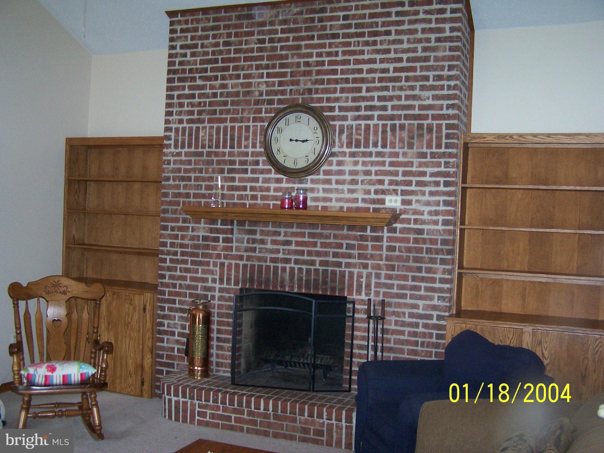 ST. CHARLES - Residential