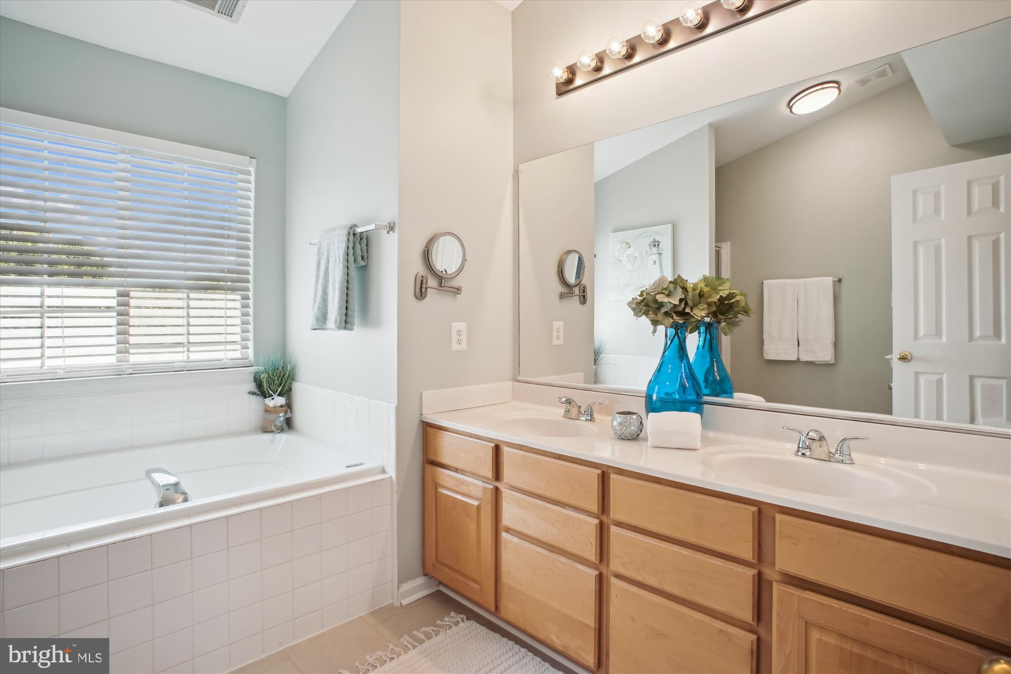 ASHBURN FARM - Residential