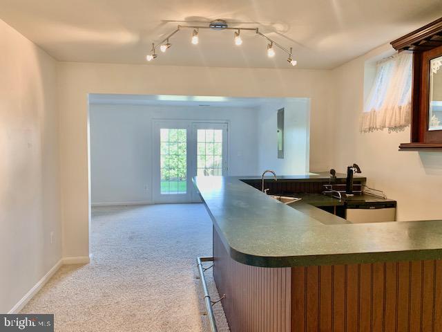 FAIRWAYS AT HOLLY HILL - Residential Lease