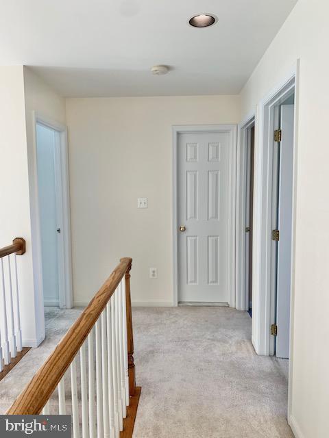 FAIRWAYS AT HOLLY HILL - Residential Lease