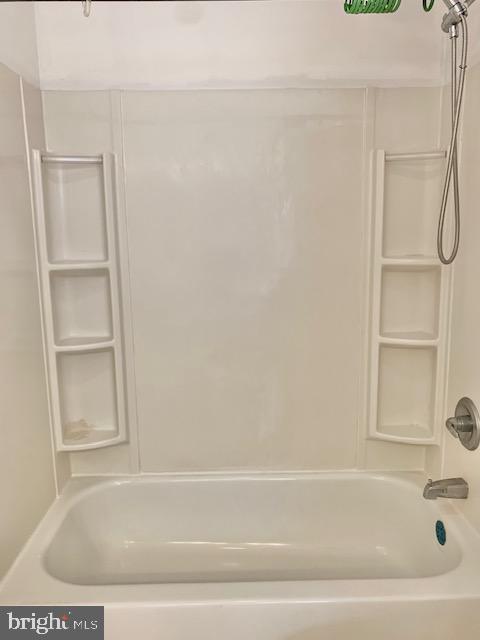 FAIRWAYS AT HOLLY HILL - Residential Lease