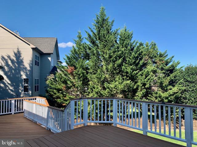 FAIRWAYS AT HOLLY HILL - Residential Lease