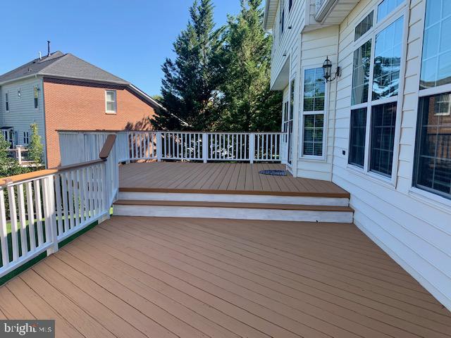 FAIRWAYS AT HOLLY HILL - Residential Lease