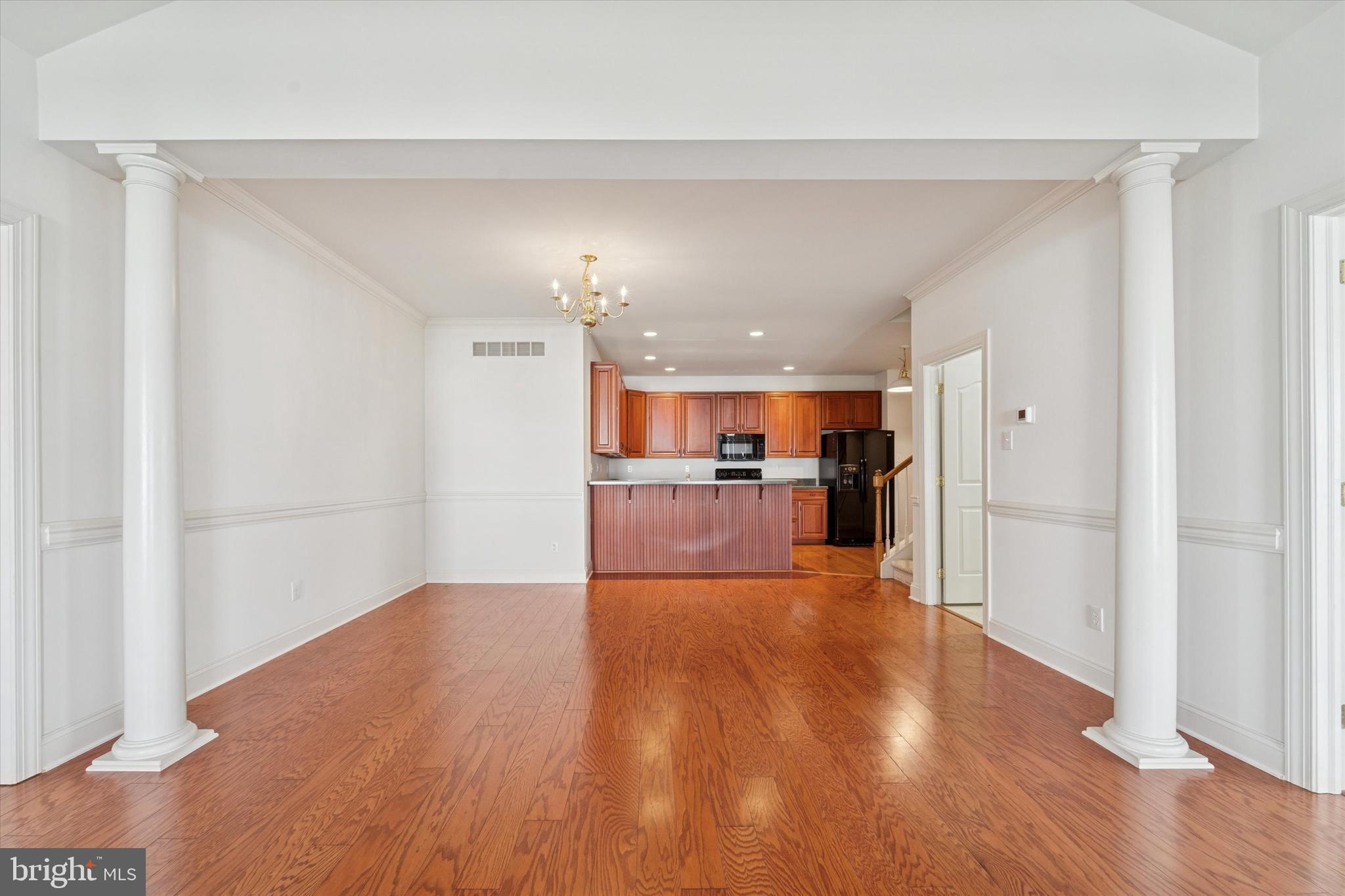 1806 HALF MILE POST S