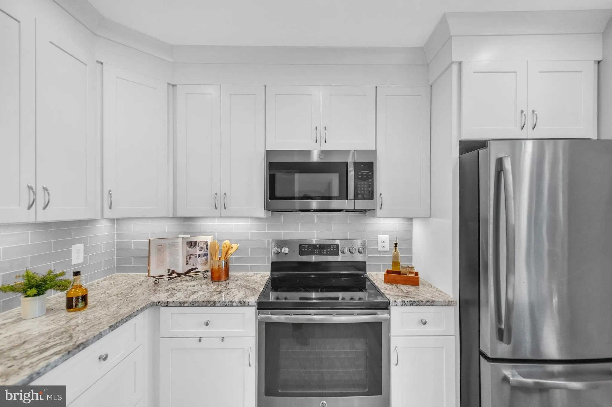 McLean, Virginia 22101, United States, 4 Bedrooms Bedrooms, ,4 BathroomsBathrooms,Residential,Pending,103531