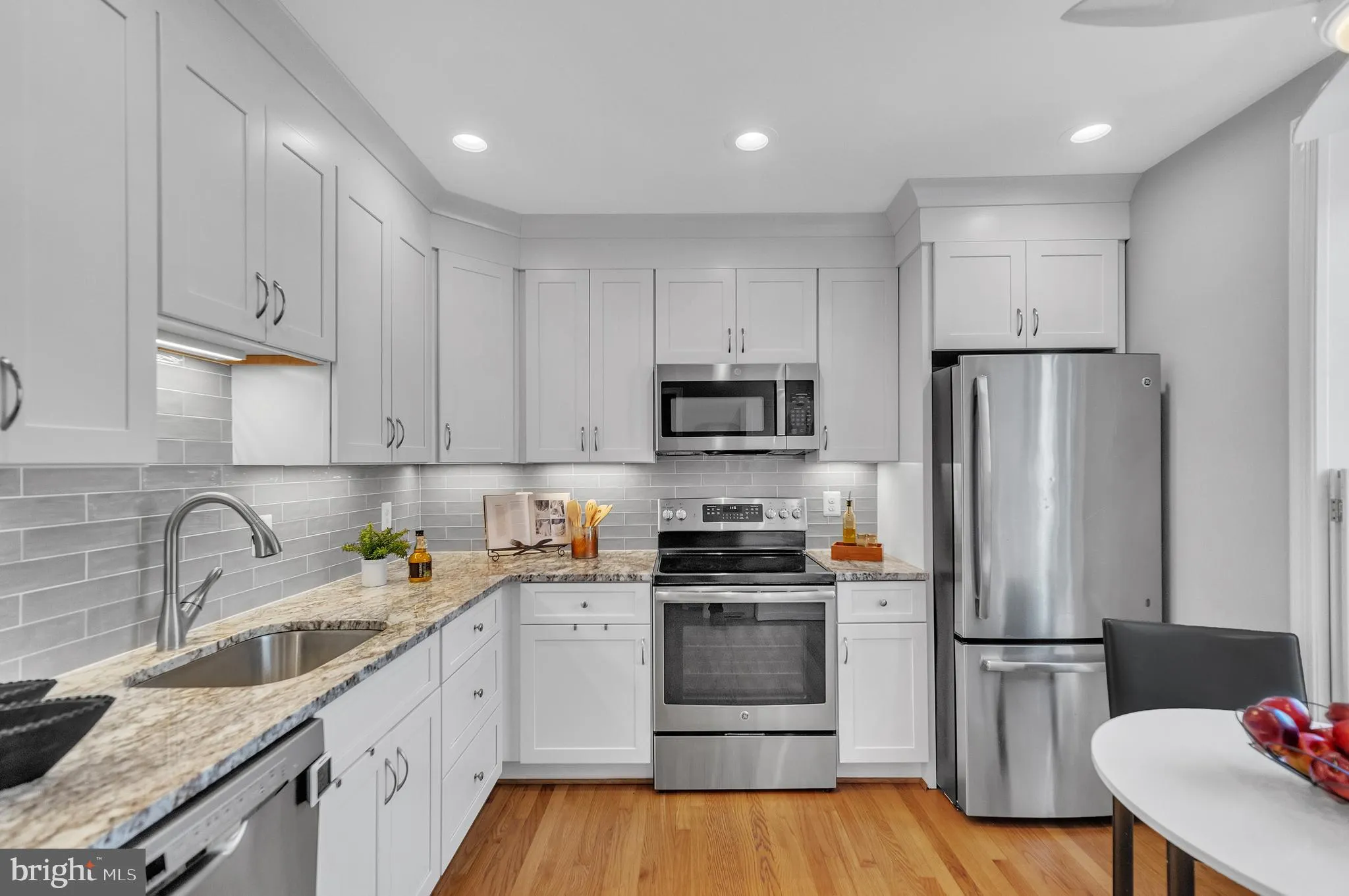 McLean, Virginia 22101, United States, 4 Bedrooms Bedrooms, ,4 BathroomsBathrooms,Residential,Pending,103531