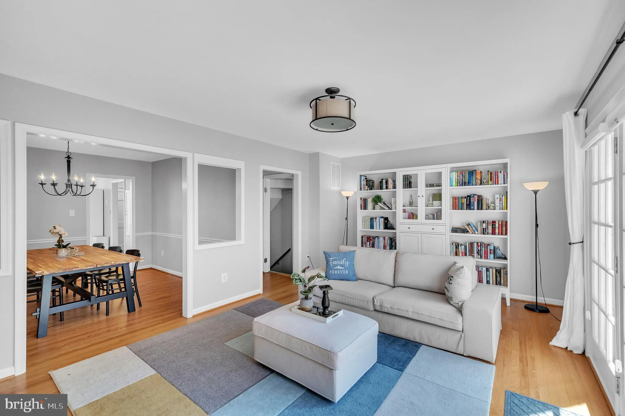 McLean, Virginia 22101, United States, 4 Bedrooms Bedrooms, ,4 BathroomsBathrooms,Residential,Pending,103531