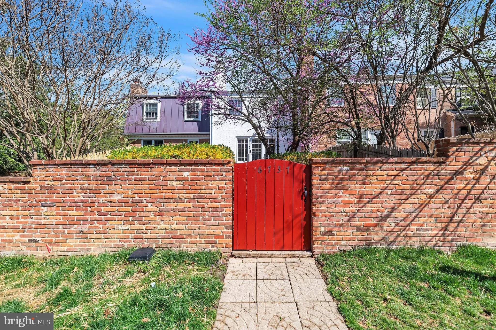 McLean, Virginia 22101, United States, 4 Bedrooms Bedrooms, ,4 BathroomsBathrooms,Residential,Pending,103531