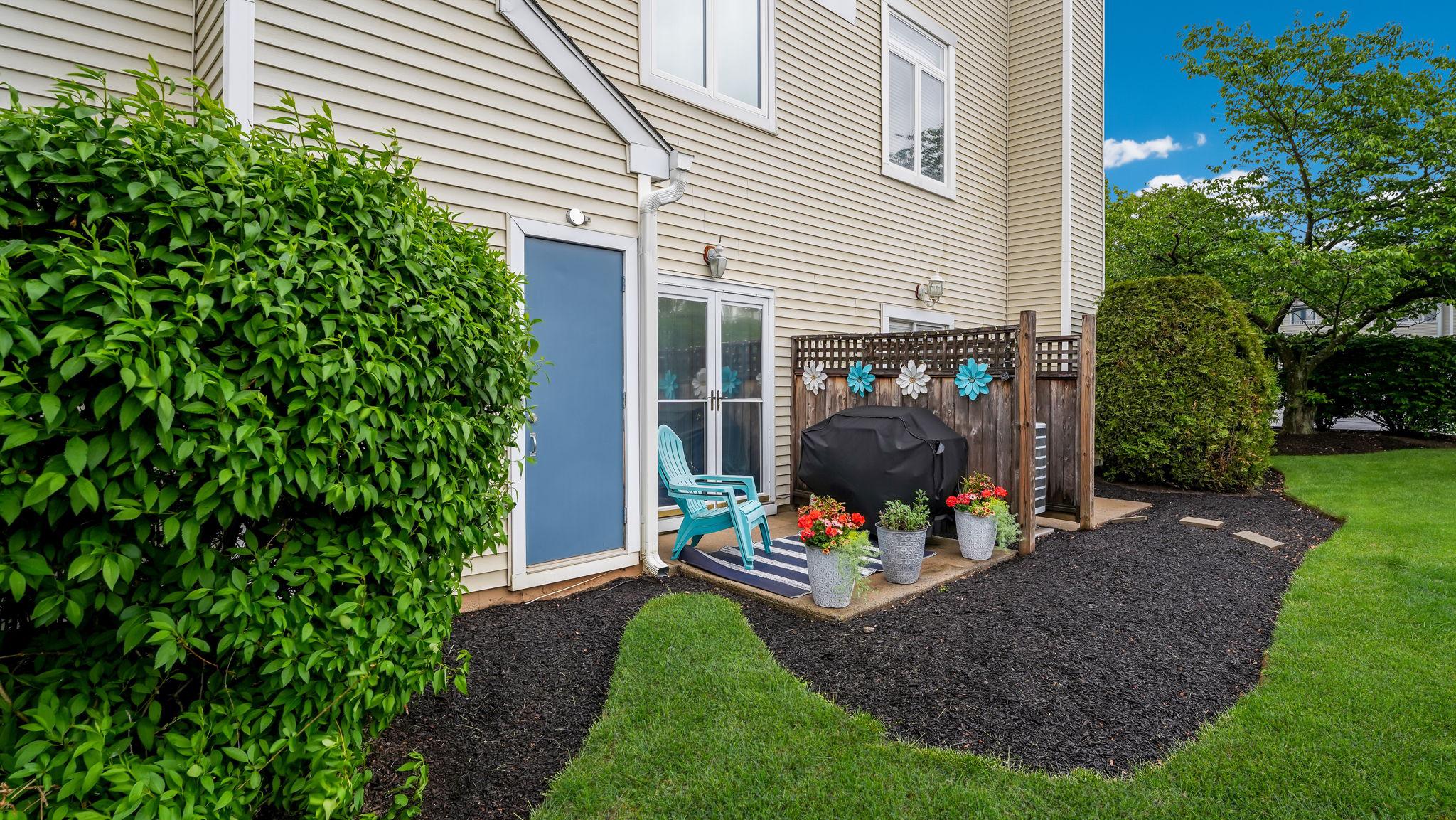 MONTGOMERY PLACE - Residential