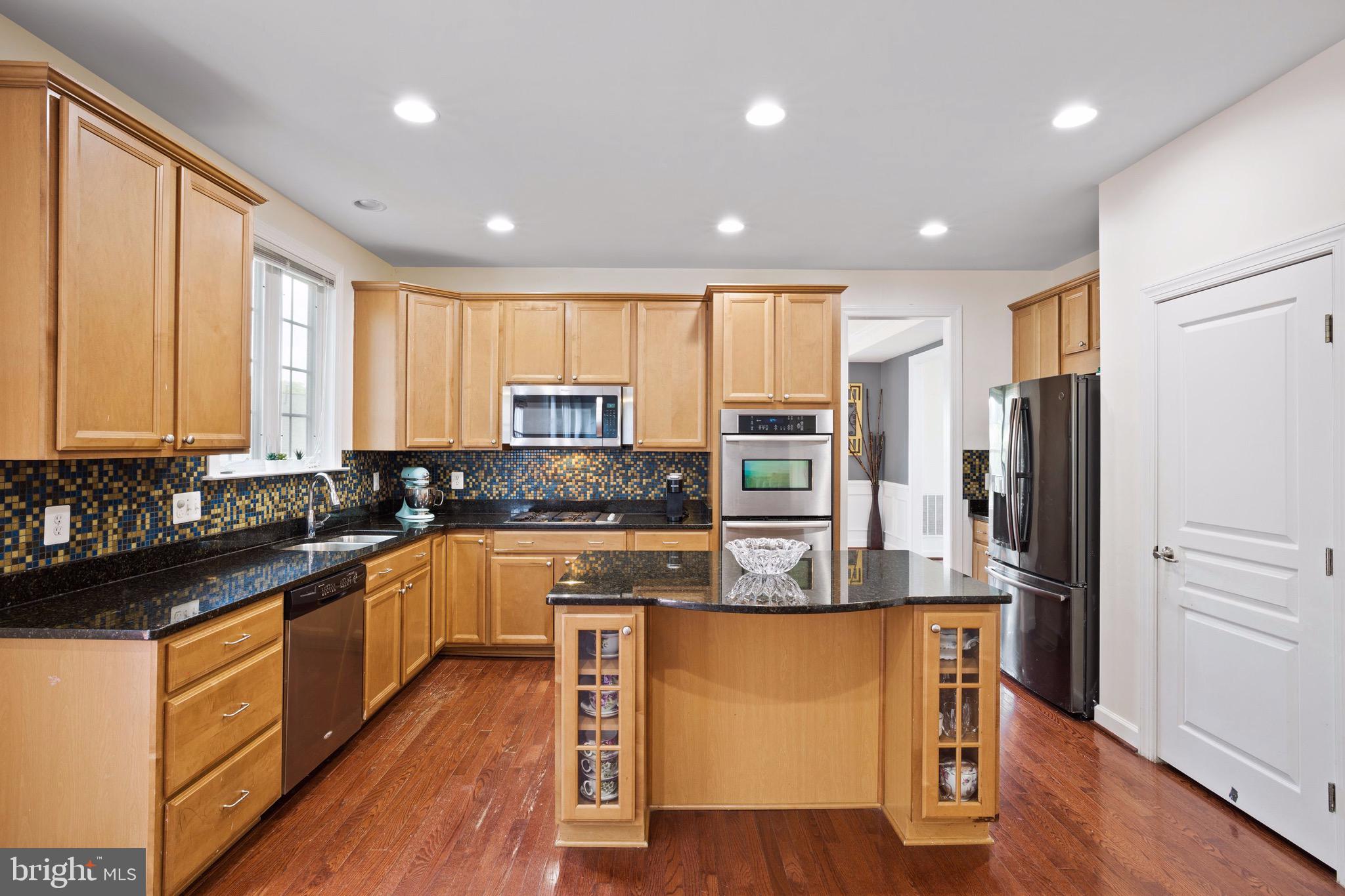 POWELLS LANDING - Residential