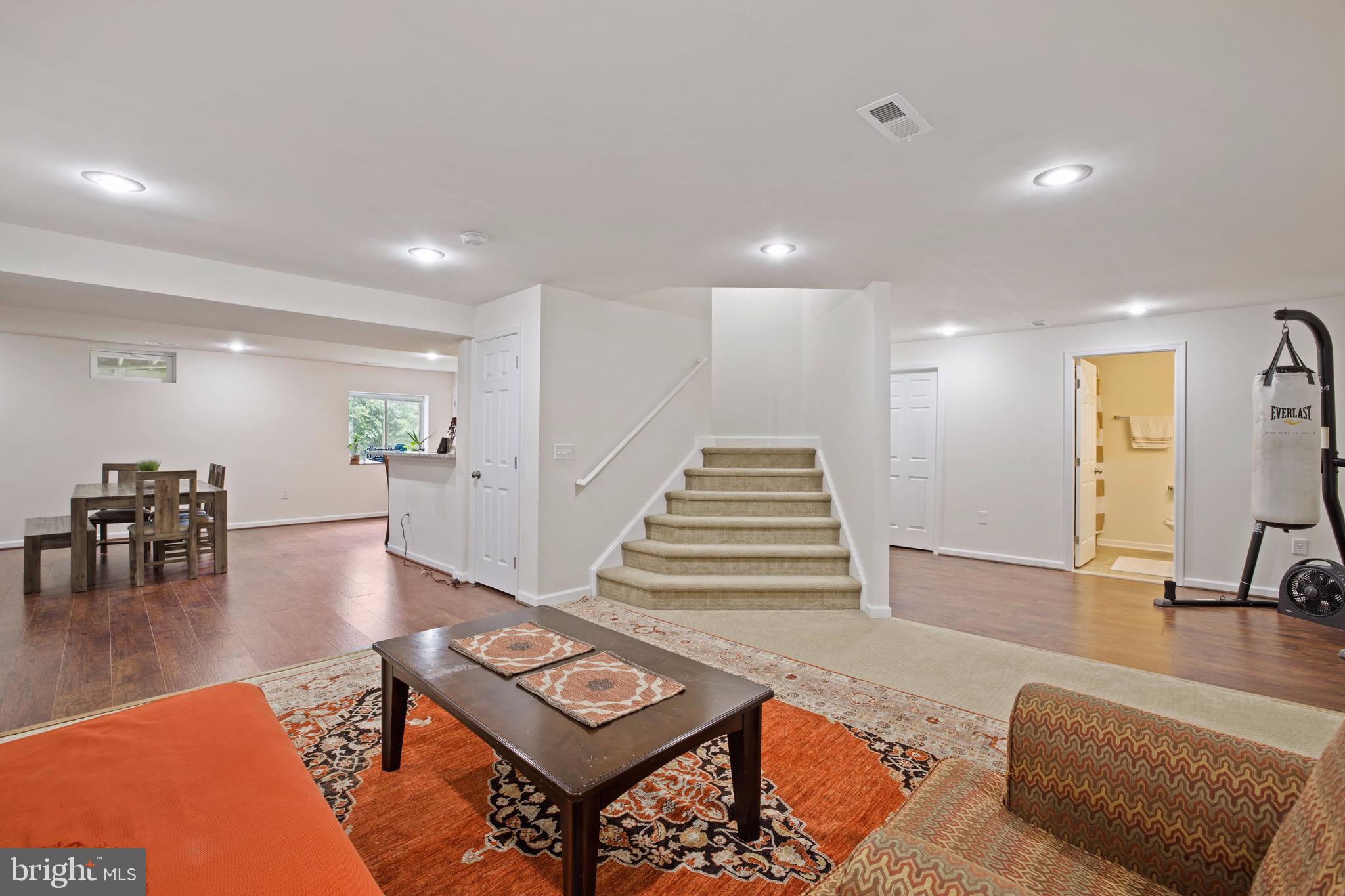 POWELLS LANDING - Residential