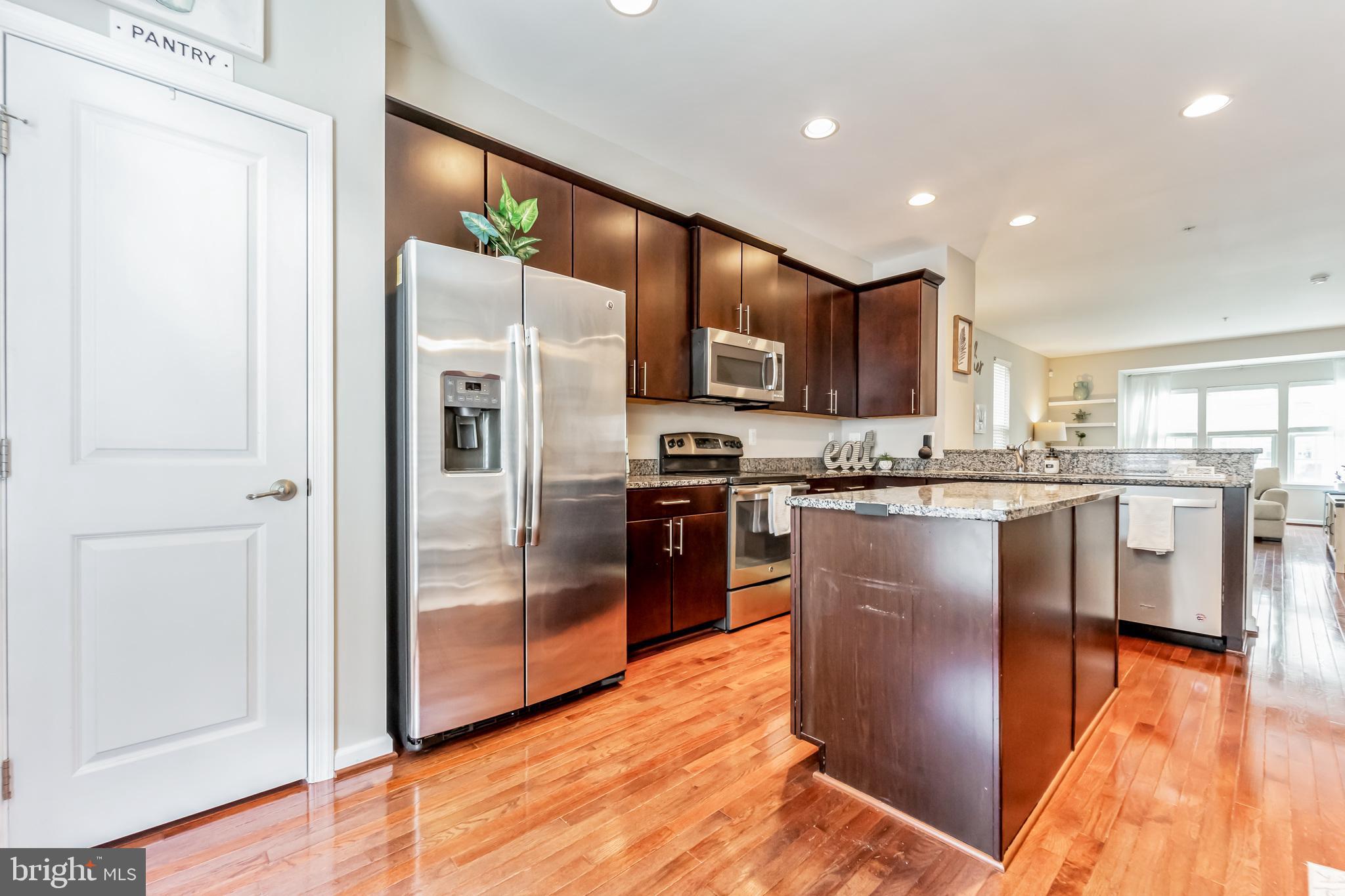 O'DONNELL SQUARE - Residential