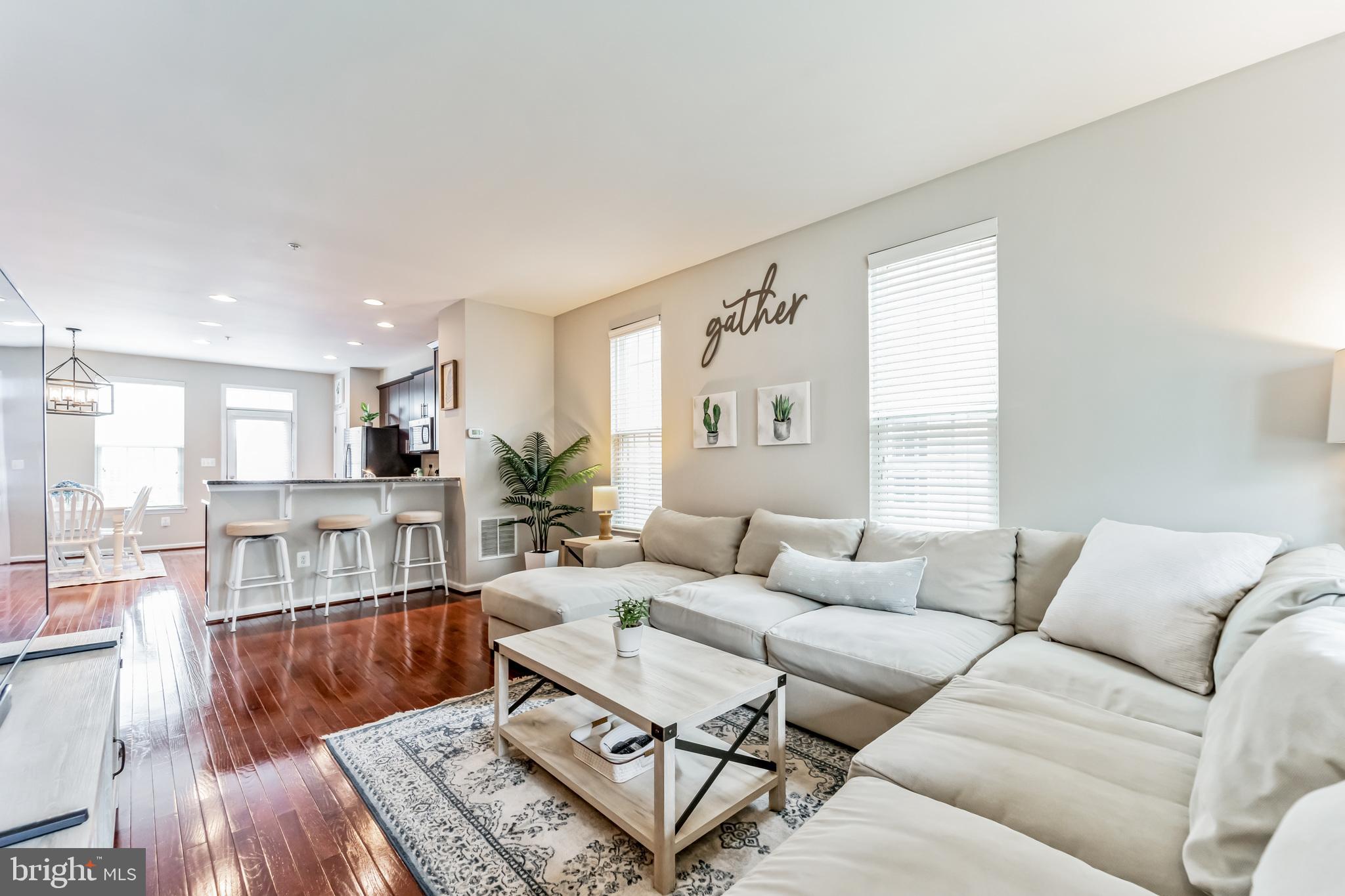 O'DONNELL SQUARE - Residential