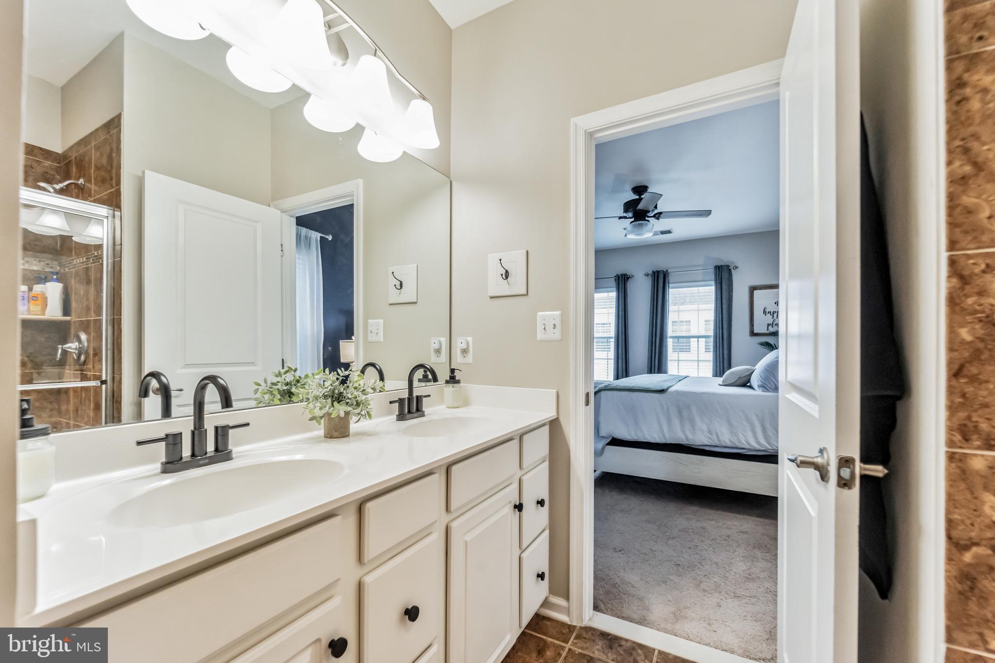 O'DONNELL SQUARE - Residential