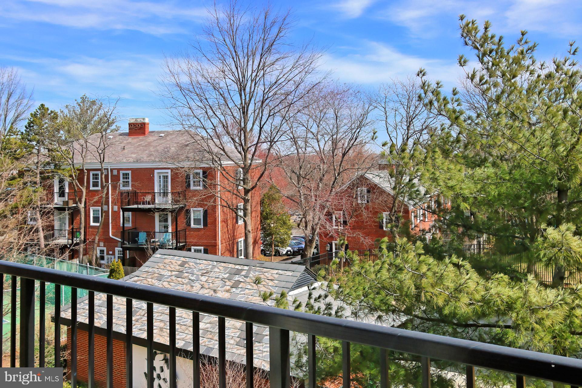 FAIRLINGTON VILLAGES - Residential Lease