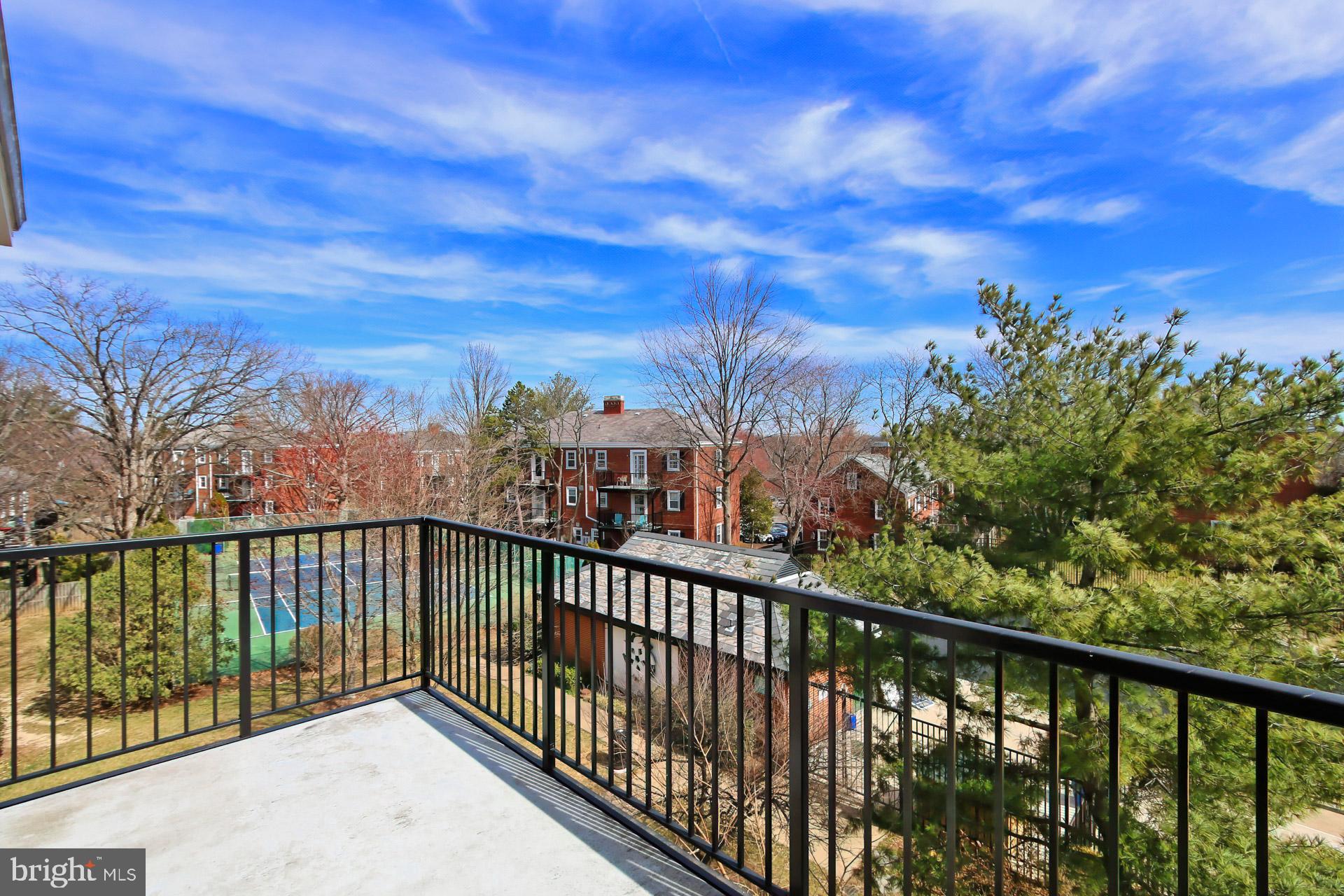 FAIRLINGTON VILLAGES - Residential Lease