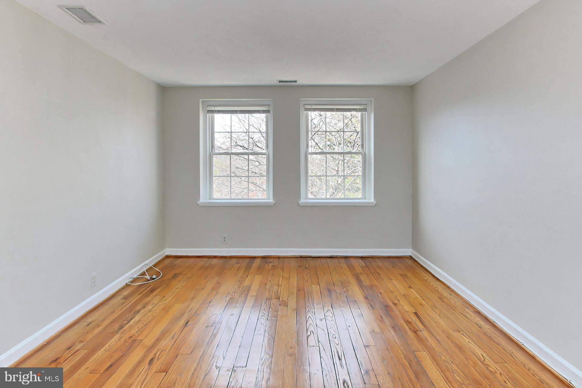 FAIRLINGTON VILLAGES - Residential Lease