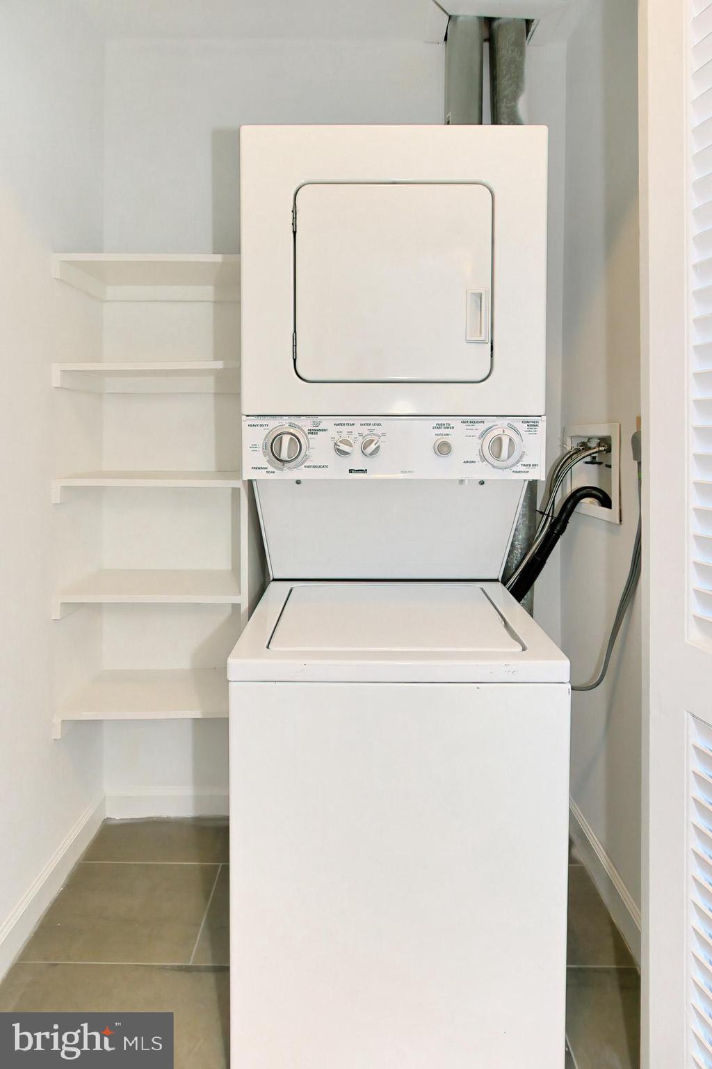 FAIRLINGTON VILLAGES - Residential Lease